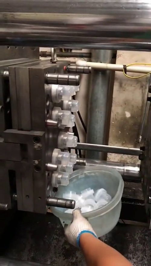 模具制造 机械魅力的极致体现